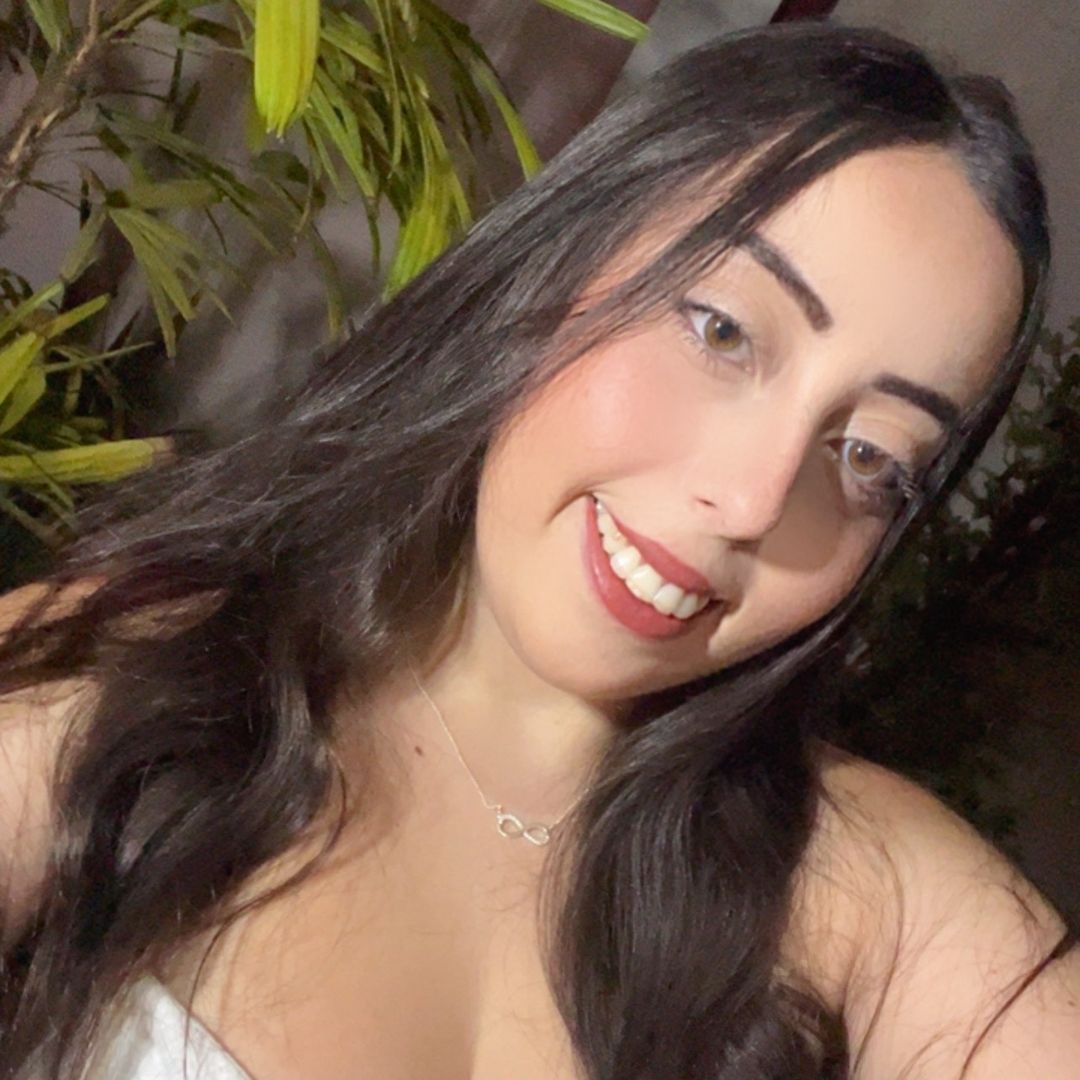 Camille Bezerra
